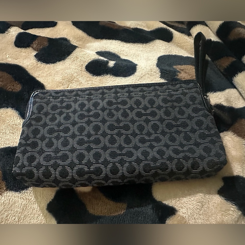 Stylish Black Patterned Clutch